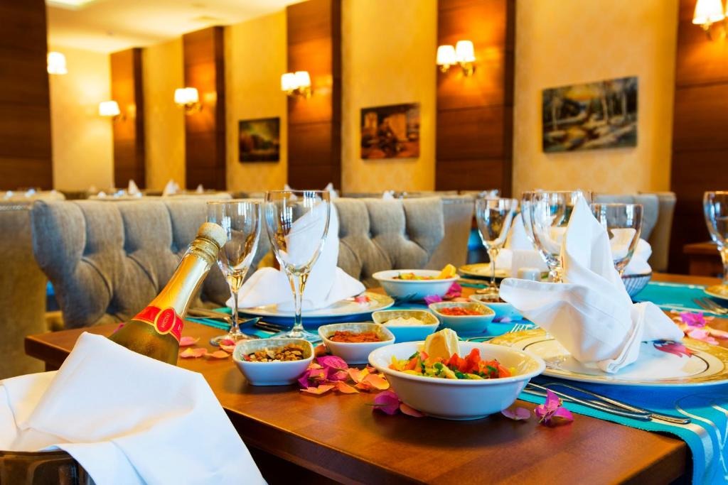 هتل رادما ریزورت ساید